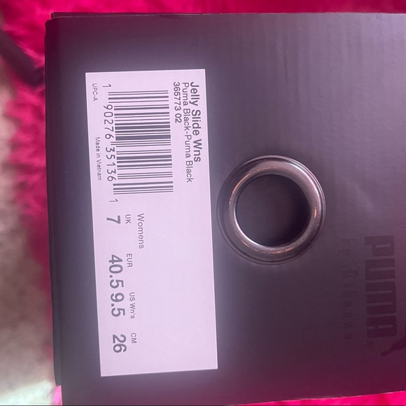 Rihanna puma by fenty jelly slides 9.5 women - Picture 5 of 8